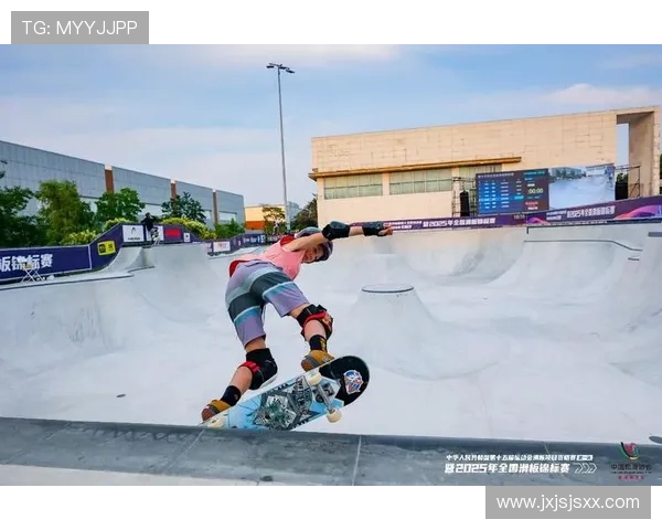 广州滑板队灵活性引发热议运动员表现与训练方式的深度探讨